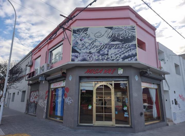 Fondo de comercio · 90m² · 1 Cochera