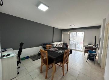 Departamento · 32m² · 2 Ambientes · 1 Cochera · Alquiler Depto 2amb con Cochera, El Palomar