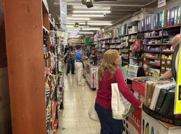 Local comercial · 231m² · Local - Once