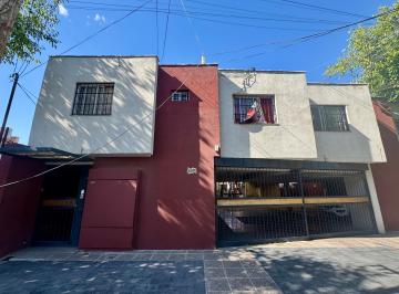 Departamento de 2 ambientes, Dorrego · ¡Se Vende! Departamento en Primer Piso con Cochera