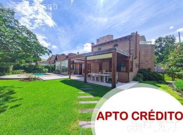 Casa · 326m² · 5 Ambientes · 4 Cocheras · Apto Crédito - Venta Casa 5 Ambientes Doble Lote, Pileta y Ascensor - Country San Miguel de Ghiso,