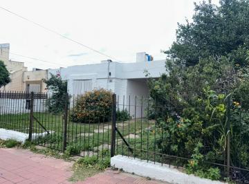 Casa de 3 ambientes, Córdoba · Alquiler Casa de Dos Dorm. - Frente Shopping Villa Cabrera