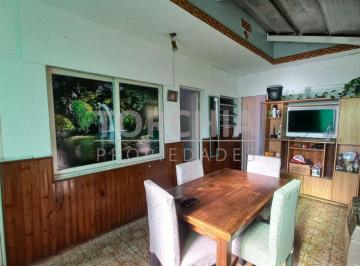 PH · 126m² · 9 Ambientes · PH en Villa Lugano