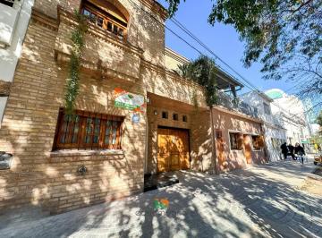 Casa · 159m² · 4 Ambientes · 1 Cochera · Casa en Venta de 3 Dorm. con Garaje en Barrio General Paz