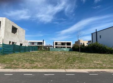 Terreno · 608m² · Lote en Venta - Barrio Ceibos - Puertos del Lago, Escobar.