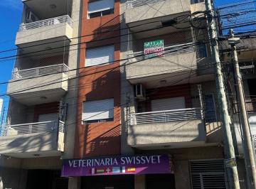 Departamento · 40m² · 2 Ambientes · Depto 2amb C/ Patio Excelente Ubi