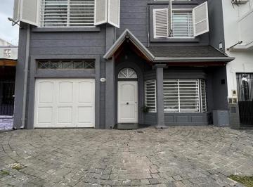 Casa de 5 ambientes, Mataderos · Venta Casa 5 Ambientes Barrio Naon