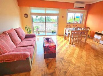 Departamento · 63m² · 3 Ambientes · Venta Depto 3 Amb, Luminoso, Balcón Al Frente