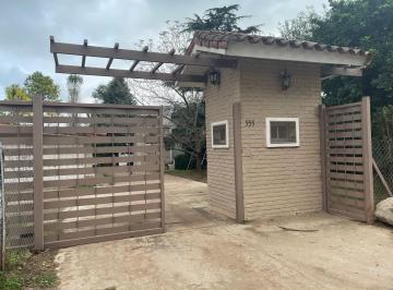Casa de 3 ambientes, Mendiolaza · Casa en Alquiler en Mendiolaza Golf
