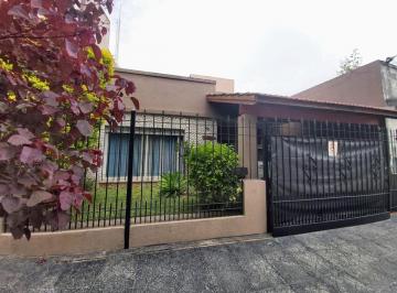 DEF-DEF-1702_2 · Casa 4 Ambientes. | Larrea Al 600