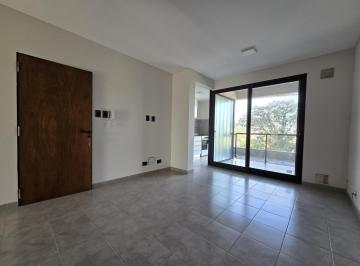 Departamento · 43m² · 2 Ambientes · Semipiso de un Dormitorio, Cocina Sectoriazada, Escritorio, un Baño y Dos Balcones, Cochera Opcional