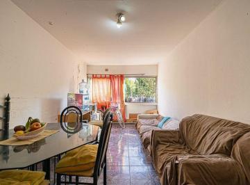 Departamento · 65m² · 4 Ambientes · Venta Departamento 4 Ambientes Villa Lugano