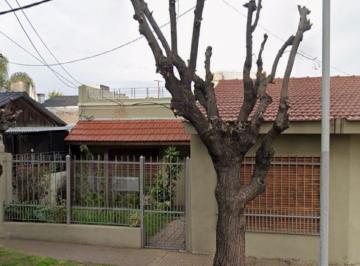 PH · 94m² · 4 Ambientes · 4 Cocheras · Casa PH Independiente, 3 Habitaciones, V. Dominico