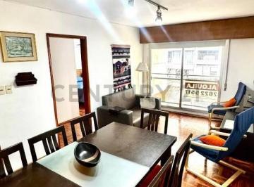 Departamento · 69m² · 7 Ambientes · 1 Cochera · Alquiler Apartamento Amueblado Pocitos, a Pasos de La Rambla,2 Dor, 2 Bañ, Garage