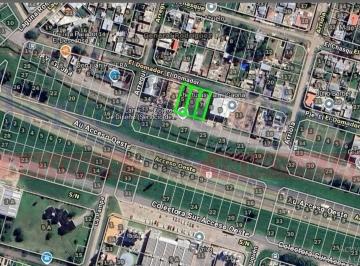 Terreno · 900m² · Fracción de 900 m² Sobre La Clectora Au. Acceso Oeste