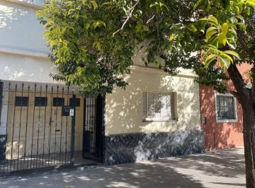 PH · 196m² · 6 Ambientes · 1 Cochera · Venta Casa en PH - 3 Dorm. Bº Alta Cordoba