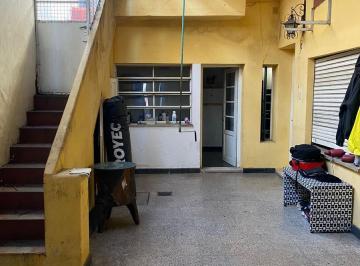 Casa · 75m² · 4 Ambientes · Casa Interna Unica 2 Dorm Patio y Terraza. Barrio Martin Alquiler