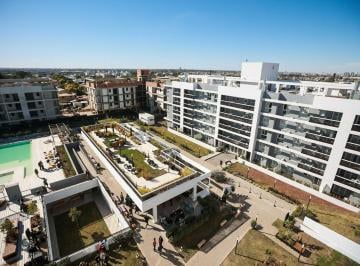 Departamento de 4 ambientes, Córdoba · Alquilo Dpto 2 Dorm Complejo Harmonie Chateau