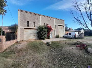 Bodega-Galpón · 300m² · Venta Galpón en Barrio Santa Isabel