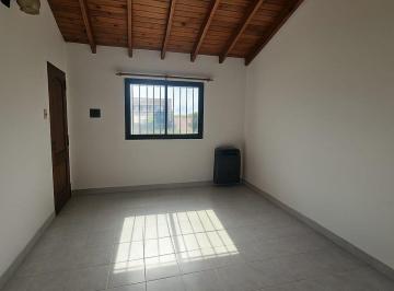Casa · 63m² · 3 Ambientes · 1 Cochera · Casa 3 Ambientes - Venta - Campana - Vitramu 1