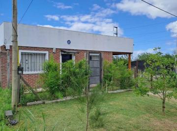 Casa · 76m² · 4 Ambientes · Casa en Venta 3 Dorm. m. Romero La Plata