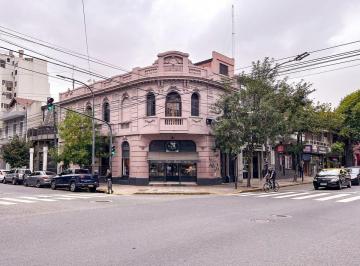 Local comercial · 127m² · Venta Local en Esquina Boedo / Parque Chacabuco