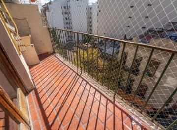 Departamento · 47m² · 3 Ambientes · Venta Depto 3 Amb Frente 2 Balcones Sol Flores