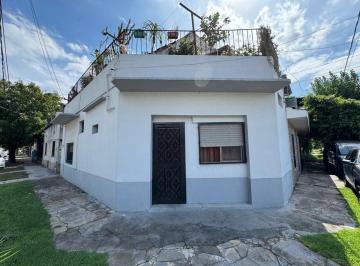 PH · 98m² · 5 Ambientes · Venta PH Tipo Casa 4 Amb + Depto 2 Amb Quilmes