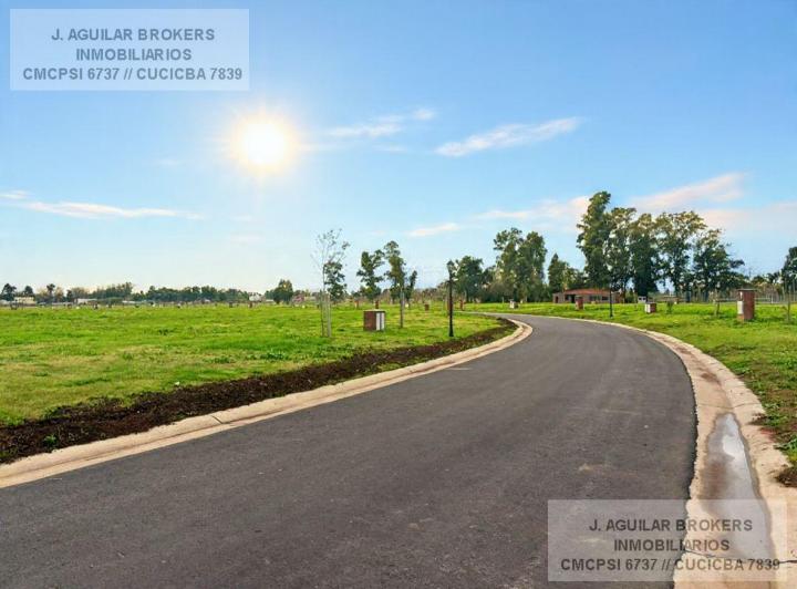 Terreno · 601m²