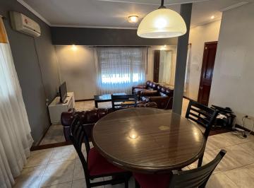 Casa de 4 ambientes, Lomas de Zamora · Casa 4 Ambientes Amplios con Cochera
