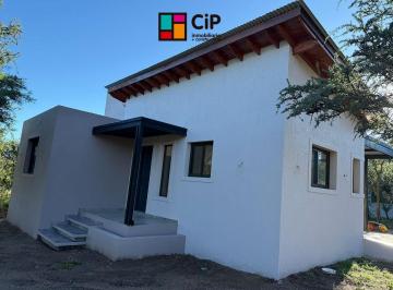 Casa de 3 ambientes, Cortaderas · Casa en Cortaderas Zona Céntrica