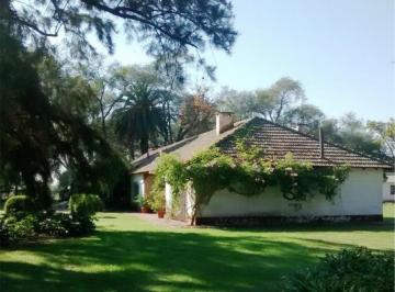 Campo · 1640m² · 18 Ambientes · 7 Cocheras · Vendo Campo en Ciudad de Chascomus Pcia. de Buenos Aires