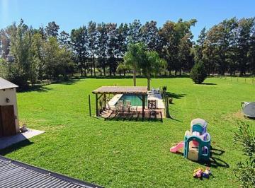 Quinta vacacional · 111m² · 3 Dormitorios · Casa 4 Ambientes Barrio La Cecilia Apto Credito
