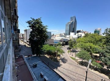 Departamento · 220m² · 6 Ambientes · Importante Semipiso en Galeria Tabycast
