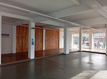 Local comercial · 296m² · Alquiler Amplio Local Excelente Esq San Miguel