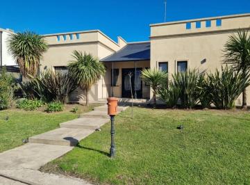 Casa · 169m² · 4 Ambientes · 3 Cocheras · Venta Casa en Country Horizontes Al Sur, Presidente Peron, Terreno de 800 m 3dorm Pileta
