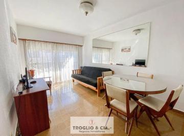 Departamento de 4 ambientes, Mar del Plata · Departamento Tres Ambientes con Dependencia y Cochera