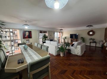 Departamento de 4 ambientes, Córdoba · Nva Cba 4 Dorm Cochera Doble 4 Baños Piso Completo Patio! Categoría