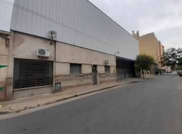 Foto · Chaco 140 Entre Colon y 9 de Julio Galpon 800 m² Casa Terreno 1079 m²
