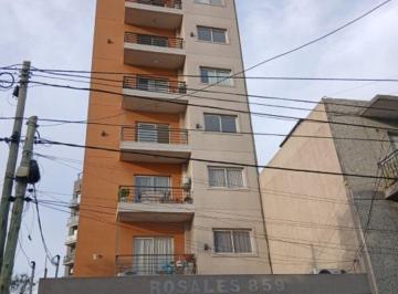Departamento de 2 ambientes, Lanús · Excelente Dpto de 2 Amb, 3er Piso, con Frente a Calle Rosales