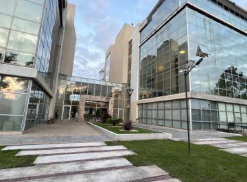 Garage · 12m² · Cochera Cubierta en Aamaneceres Office Canning