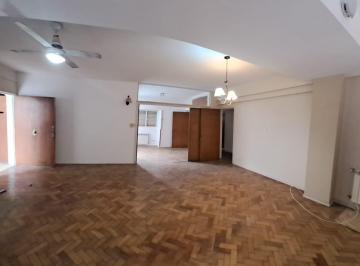 Departamento · 128m² · 7 Ambientes · Departamento en Venta - Centro