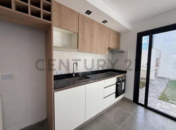 Casa · 105m² · 3 Ambientes · Venta 3 Ambientes en Complejo Cerrado, Ituzaingo