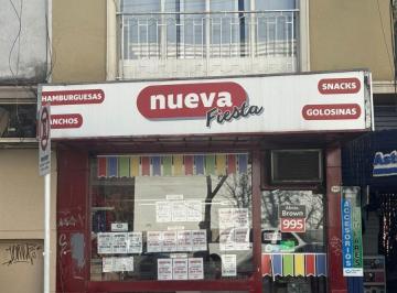 Frente · Local Comercial en Venta en Moron Centro