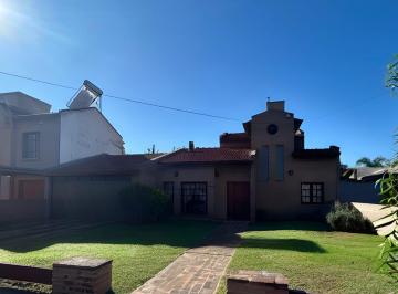 Casa de 5 ambientes, Córdoba · Venta Casa en Villa Belgrano - 4 Dorm., Terreno de 850 m²