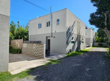 Casa · 90m² · 3 Ambientes · 1 Cochera · Casa en City Bell