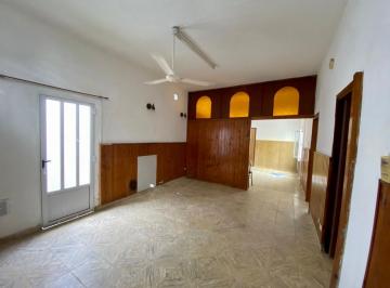 Casa · 4 Ambientes · Casa en Alquiler: Formosa 462 Capitán Bermúdez