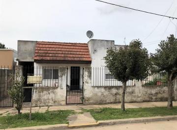 Casa · 125m² · 3 Ambientes · Casa en Venta - 2 Dorm. 2 Baños - 400 m² - Abasto, La Plata