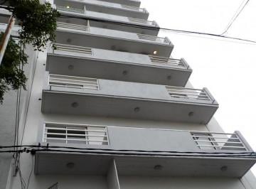 Departamento · 75m² · 3 Ambientes · 1 Cochera · Dúplex en Venta - 2 Dorm. 3 Baños 1 Cochera - 90 m² Totales - La Plata