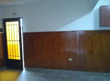 PH · 50m² · 3 Ambientes · PH en Venta - 2 Dorm. 1 Baño - 55 m² - Tolosa